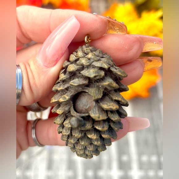 NWT Wildwood Cardinal Bird w/Pinecone Birdhouse Ornament​ - Picture 5 of 6